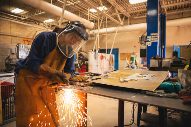 Professional Welder & Metal Fabrication in Round Lake Beach, IL